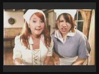 TARTELETTES, MACARONS ET ARSENIC