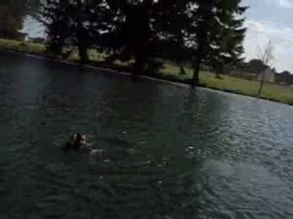 Jean récupert mon Rapala !