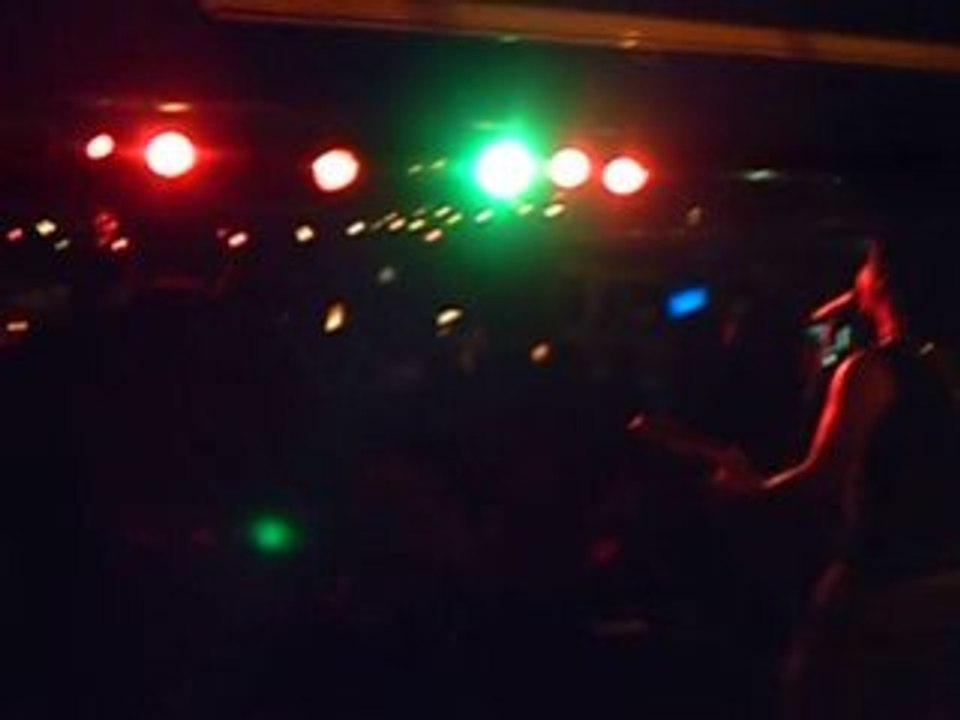 Emociones Extrañas Video 3