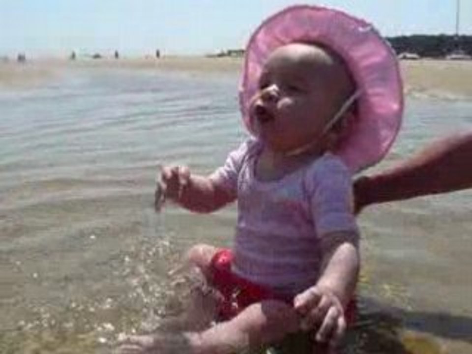 Lucia qui se baigne