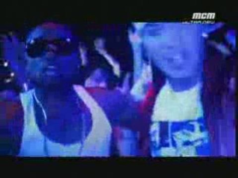 Tribal King Feat. Papa London & Shalya - Hands Up