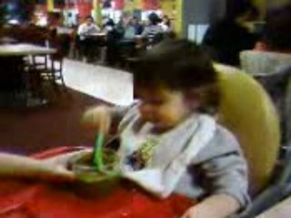 rafael apprend à manger à flunch mérignac SV_A0058