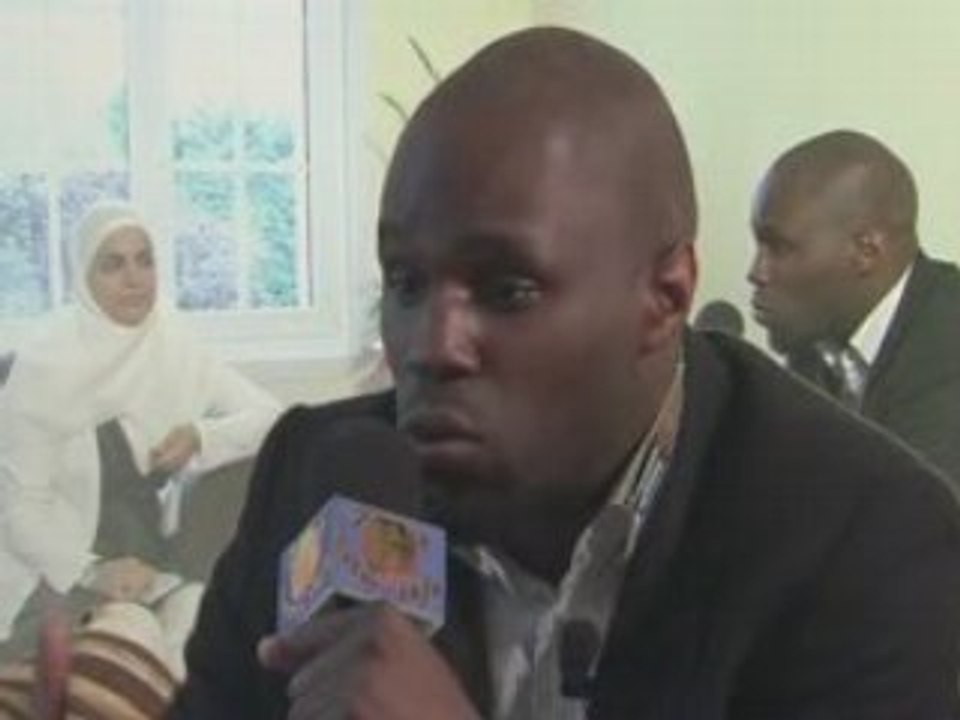 Kemi Seba Muslim Les SIONISTES ONT LES NERFS