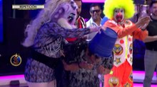 Renata le da tremendo remojón a Chencho