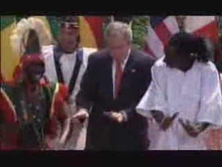 La danse du diable dans le monde : la mascarade politicienne