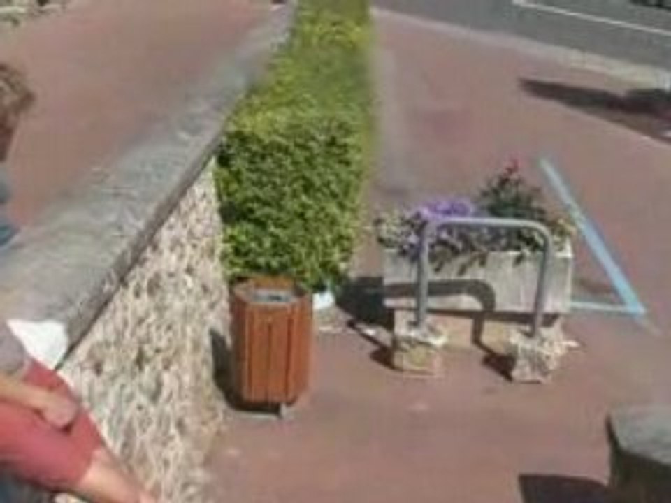 10... passe muraille sans les mains !