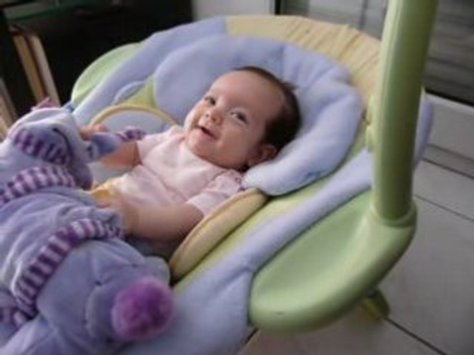 Ava - Petite discussion avec maman