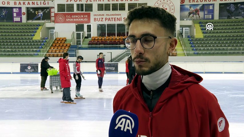 Milli sürat patenci Furkan Akar'ın hedefi başarılarına Dünya Turu madalyasını da eklemek | Ajansspor | AA