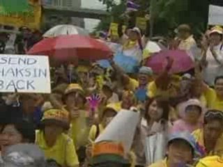 Anti-Thaksin protest outside UK embassy