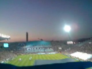 om aja entrée des joeurs Tifos viarage sud