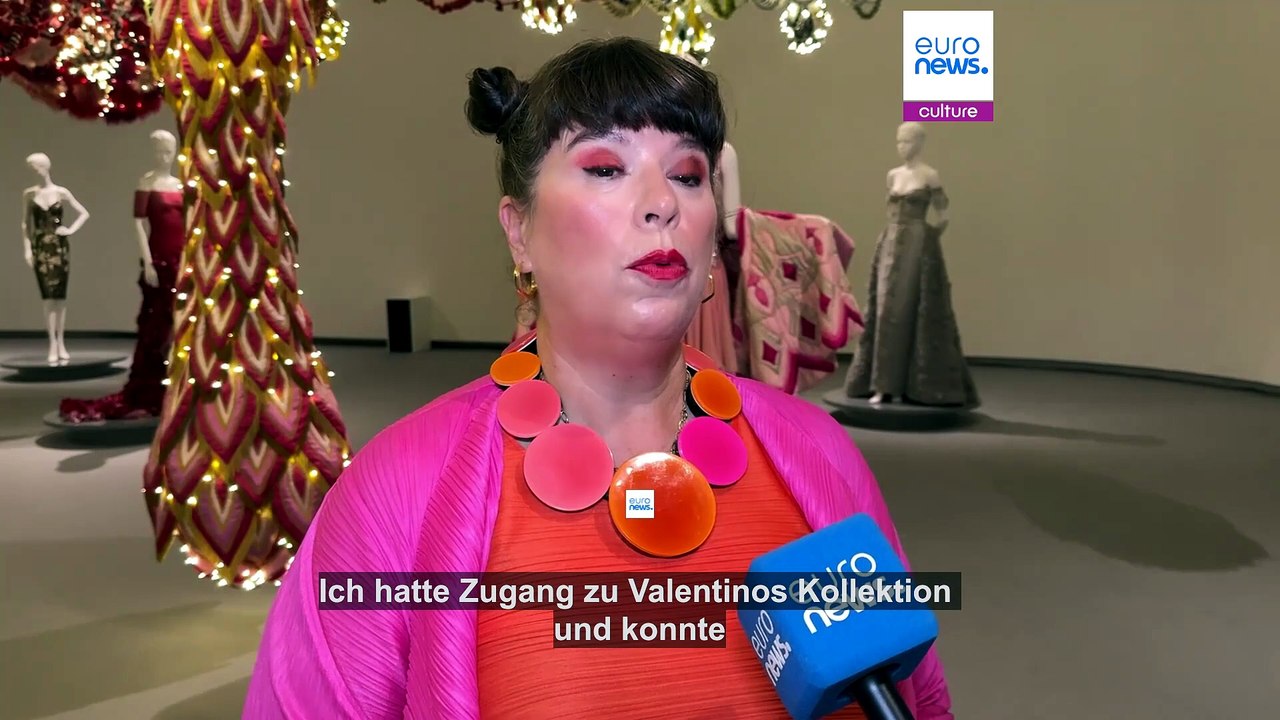 Joana Vasconcelos zeigt Valentino: "In diesen Kleidern wird die Frau zur Göttin"