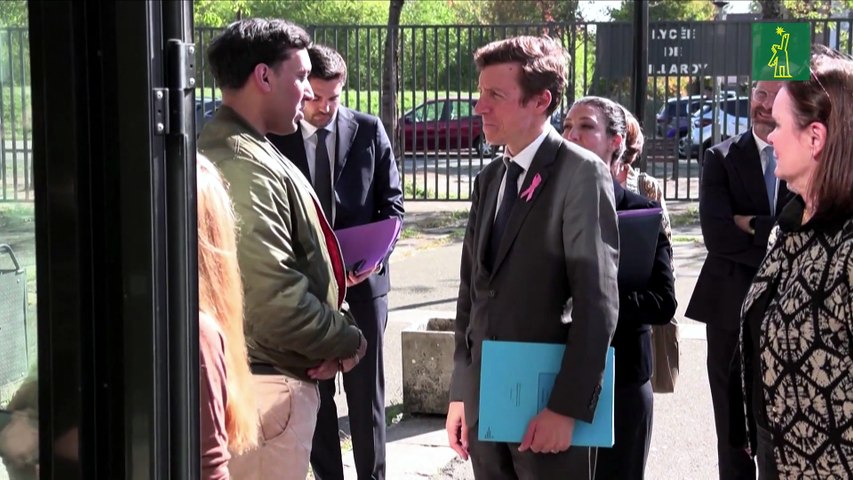 Un adolescente pierde una mano durante las protestas estudiantiles en Francia