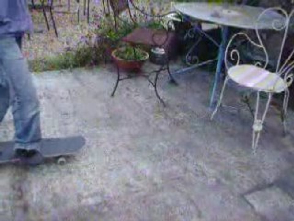 varial kicflip