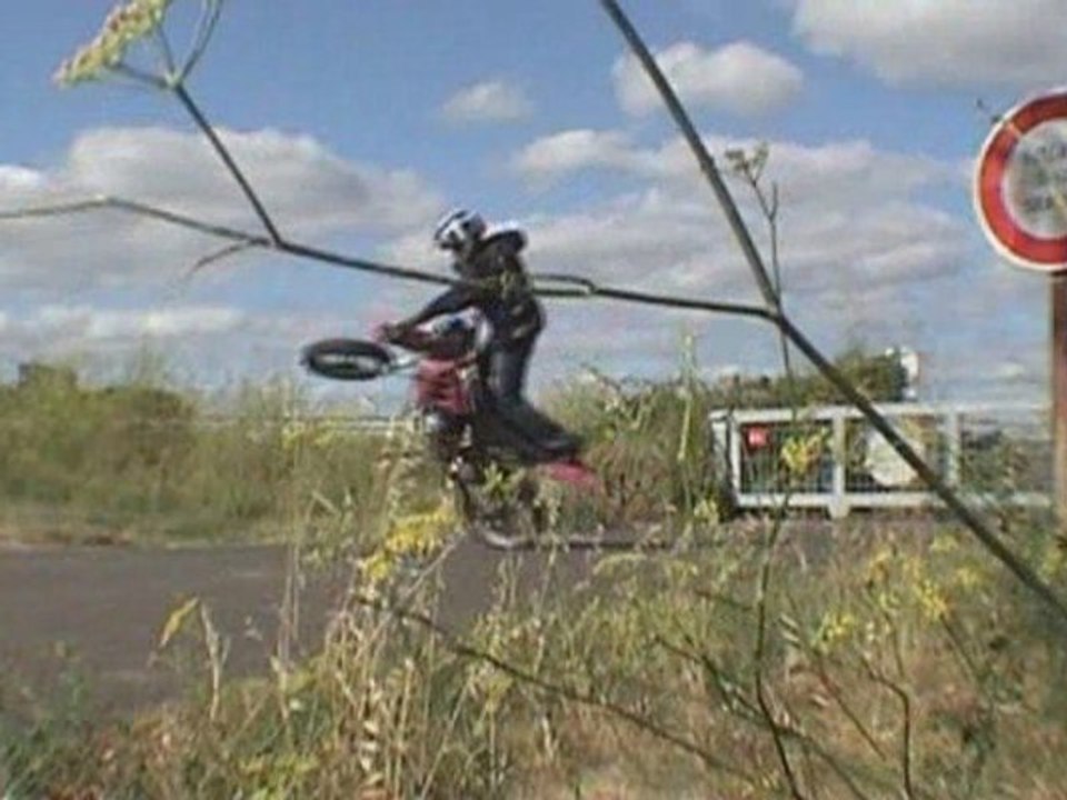 Stunt : Summer 2008 Jlou