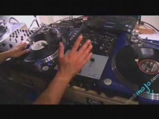 Master Basic DJ Scratching Techniques 🎧