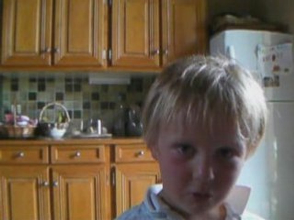 Tristan essaye le sanyo