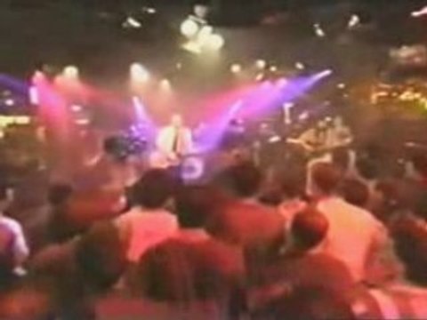 Stephen Harper hacks Canadian culture to pieces