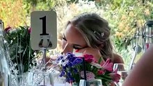"Sempre sonhei". Mulher com cancro da mama terminal faz casamento sozinha