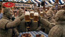 Snapshot Oktoberfest  - Moby Monkey Show - Special 60