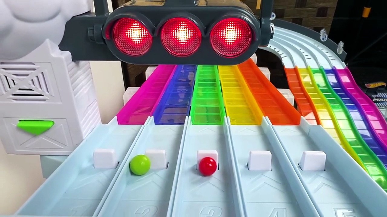 Marble Race Elimination! ð___ Last Marble Standing Wins - video Dailymotion