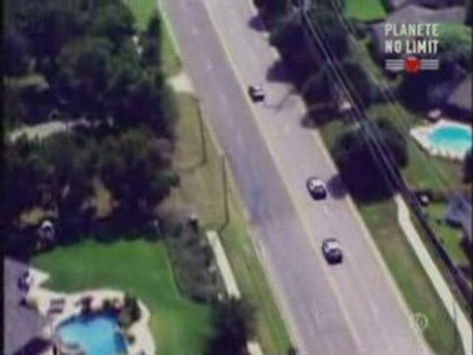 Flics et Furieux N°20 - 1 Sur 3 - Planete Choc