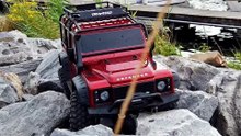 Traxxas TRX-4 1/10 Land Rover Defender RC CAR - On The Rocks