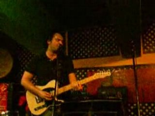 Luis Moro: La chica que me diga toda la verdad