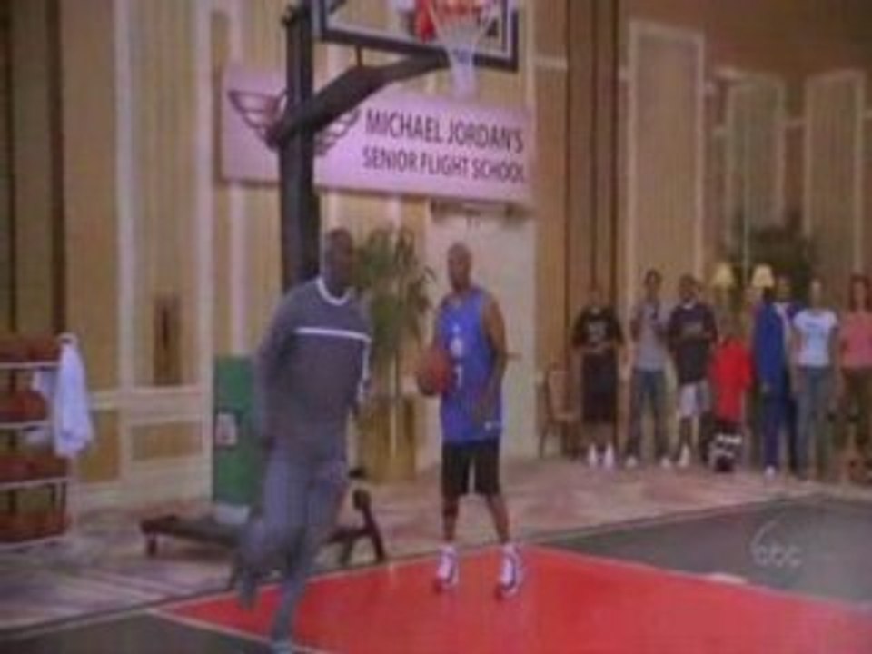 Michael Jordan vs. Damon Wayans