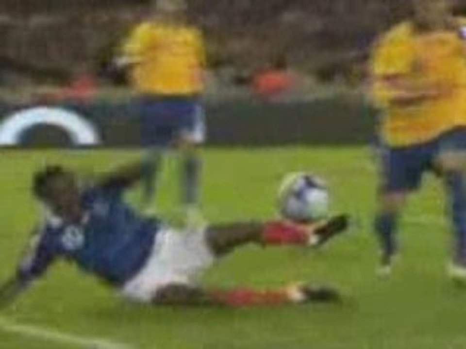 Suede 1 - 3 France (but Govou) Foot Match Amical