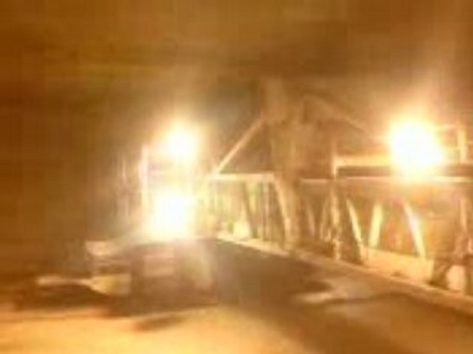 Fin de coulage dalle médiane avec Le Colonel .