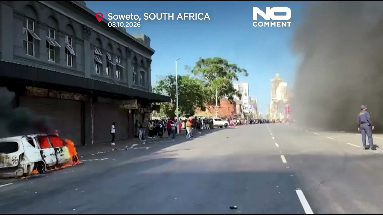 Anti-Einwanderungsproteste in Südafrika: Autos brennen, Läden werden geplündert