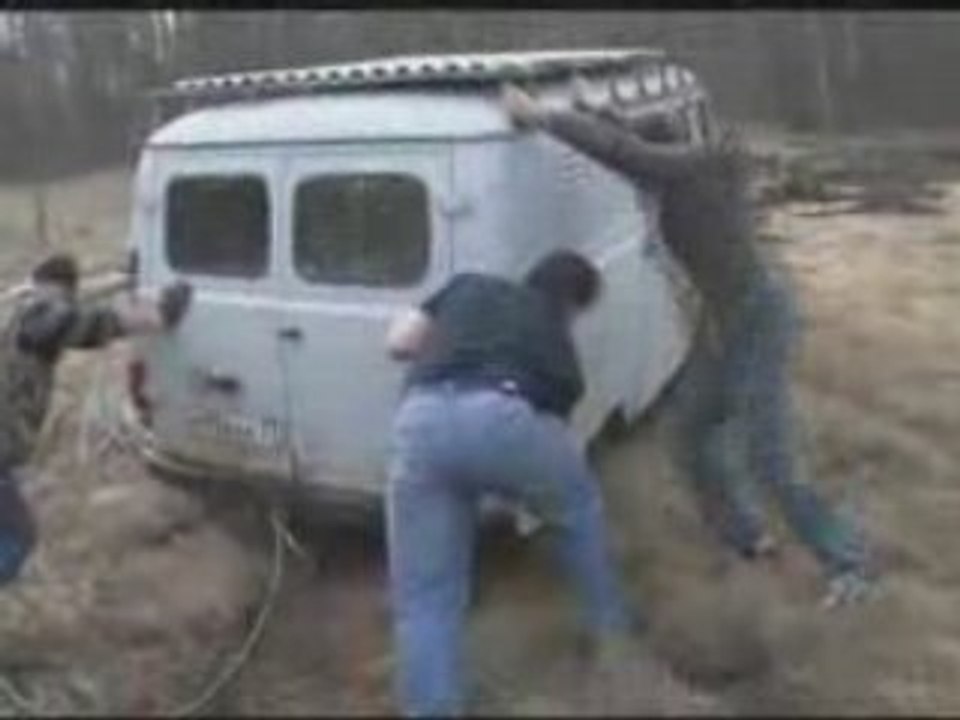 Le tracteur plus fort qu'un Hummer