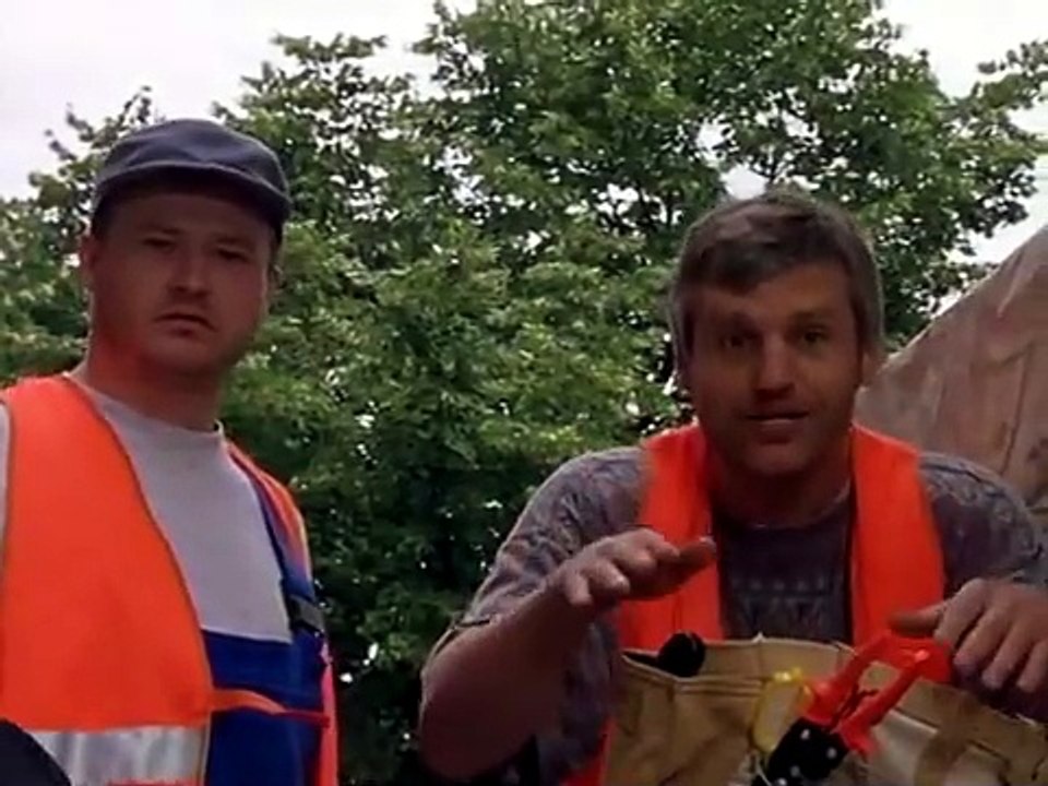 Unser Charly S04E05-Hochzeitstag