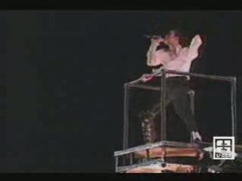 Michael Jackson - Black Or White (Mexico 1993)