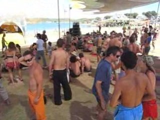 BooM festival 2008 Groovy Beach mode repos!!!