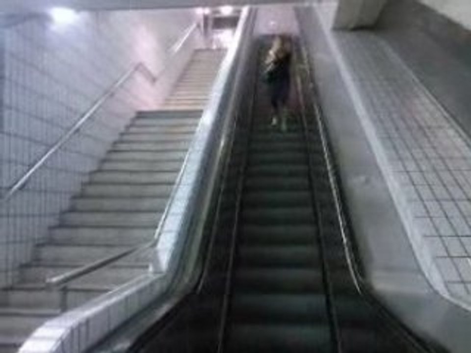 Connerie a la gare d'Evry