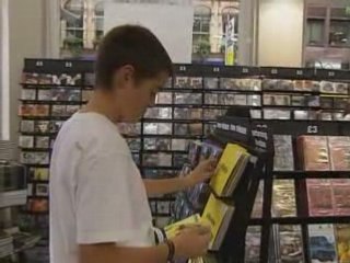 Fratellis launch new single in aid of Teenage Cancer Trust