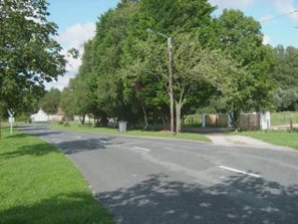 VILLAGE DE COLLINE BEAUMONT