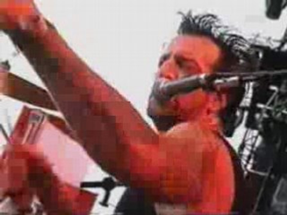 Drowning Pool - Bodies - Live Rock Am Ring 2002