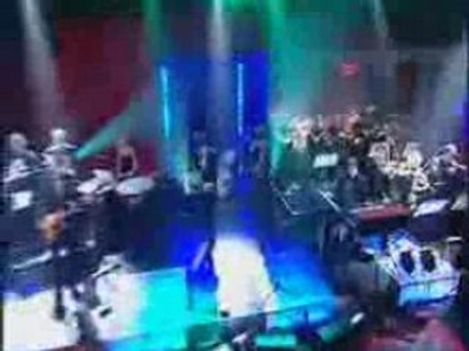 The Last Shadow Puppets - Standing Next to Me (Live)