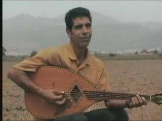 Le chanteur kabyle Saadi MEHDI