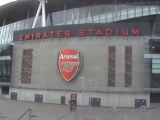 Samir nasri nouveau stade l emirates stadium bon courage la