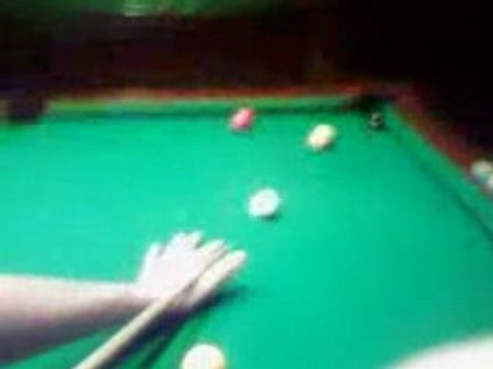 Mc Boby Playing Snooker