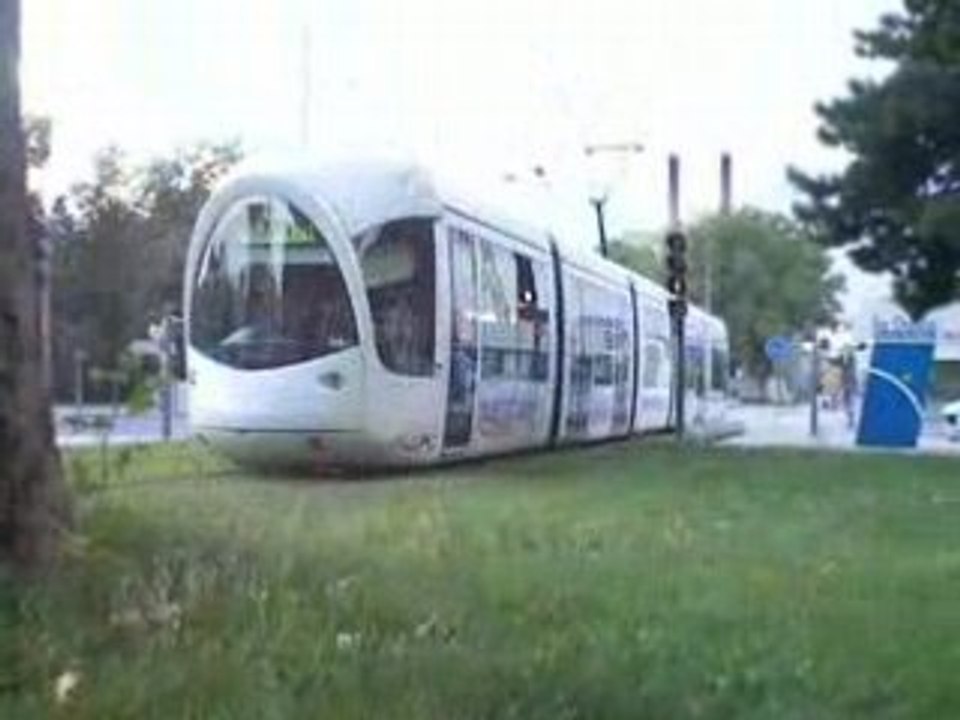 T1 La Doua - INSA