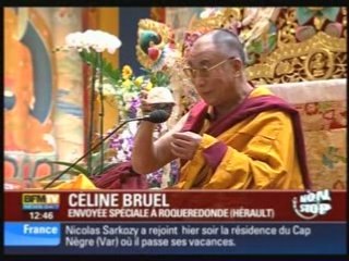 Le Dalai Lama accueille Carla Bruni Sarkozy