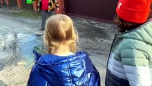 Kids' Act of Kindness Wins Over a Grumpy Neighbor ❤️ | A Heartwarming Story