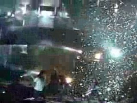 Bercy - Tokio Hotel - An Deiner Seite (Ich Bin Da)