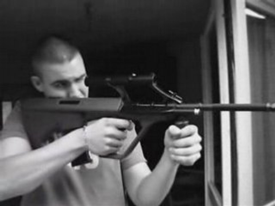 STEYR AUG A1 Military 300fps by classic army