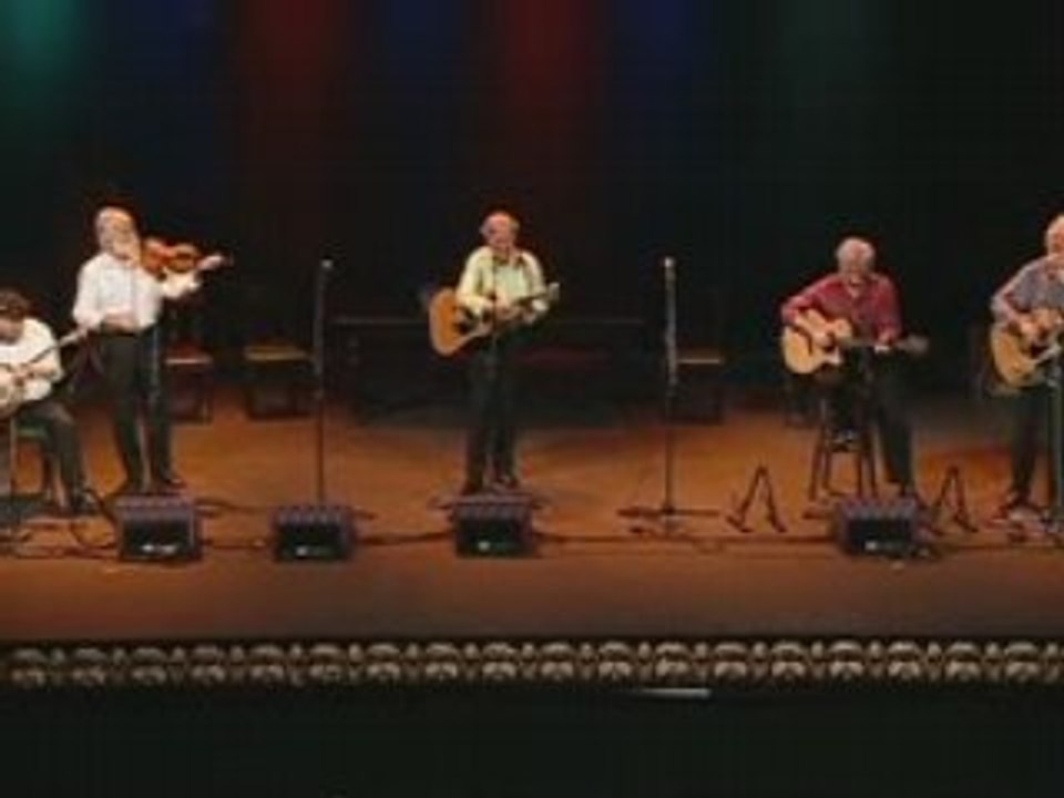 The Dubliners - The Foggy Dew (live)