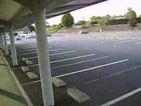 1 pti weel ac le scoot a 1 pote